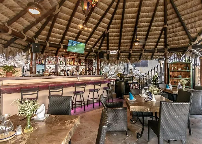 Luxury - Great View - Easy Walk Everywhere! Cabo San Lucas