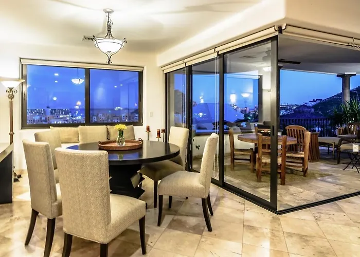 Luxury - Great View - Easy Walk Everywhere! Villa Cabo San Lucas