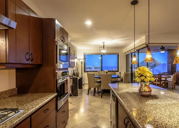 Luxury - Great View - Easy Walk Everywhere! * Cabo San Lucas