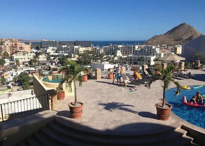 Luxury - Great View - Easy Walk Everywhere! Villa